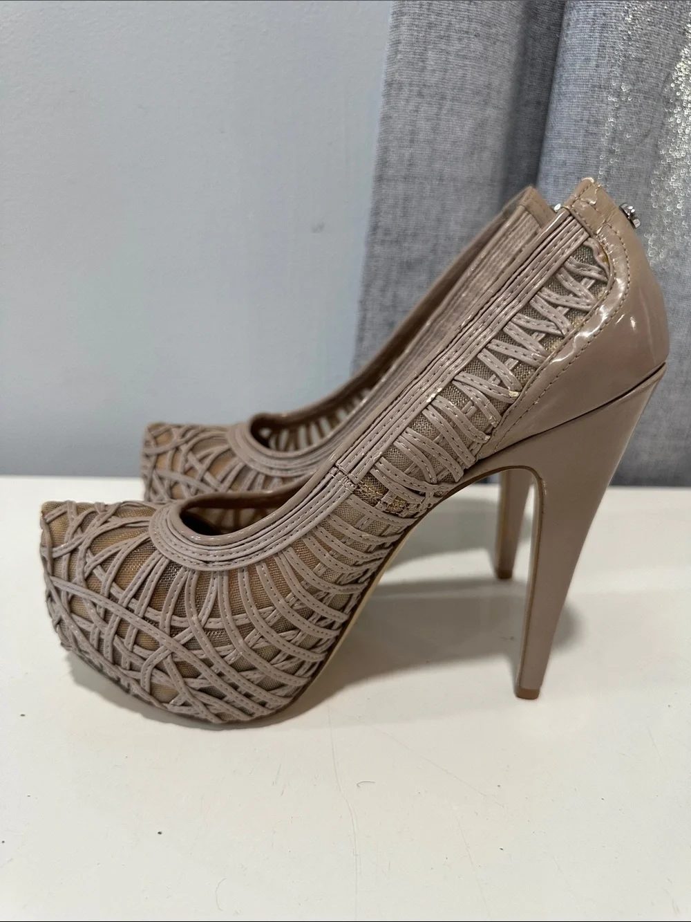 Calvin Klein Taupe women’s platform pumps. Size 6M